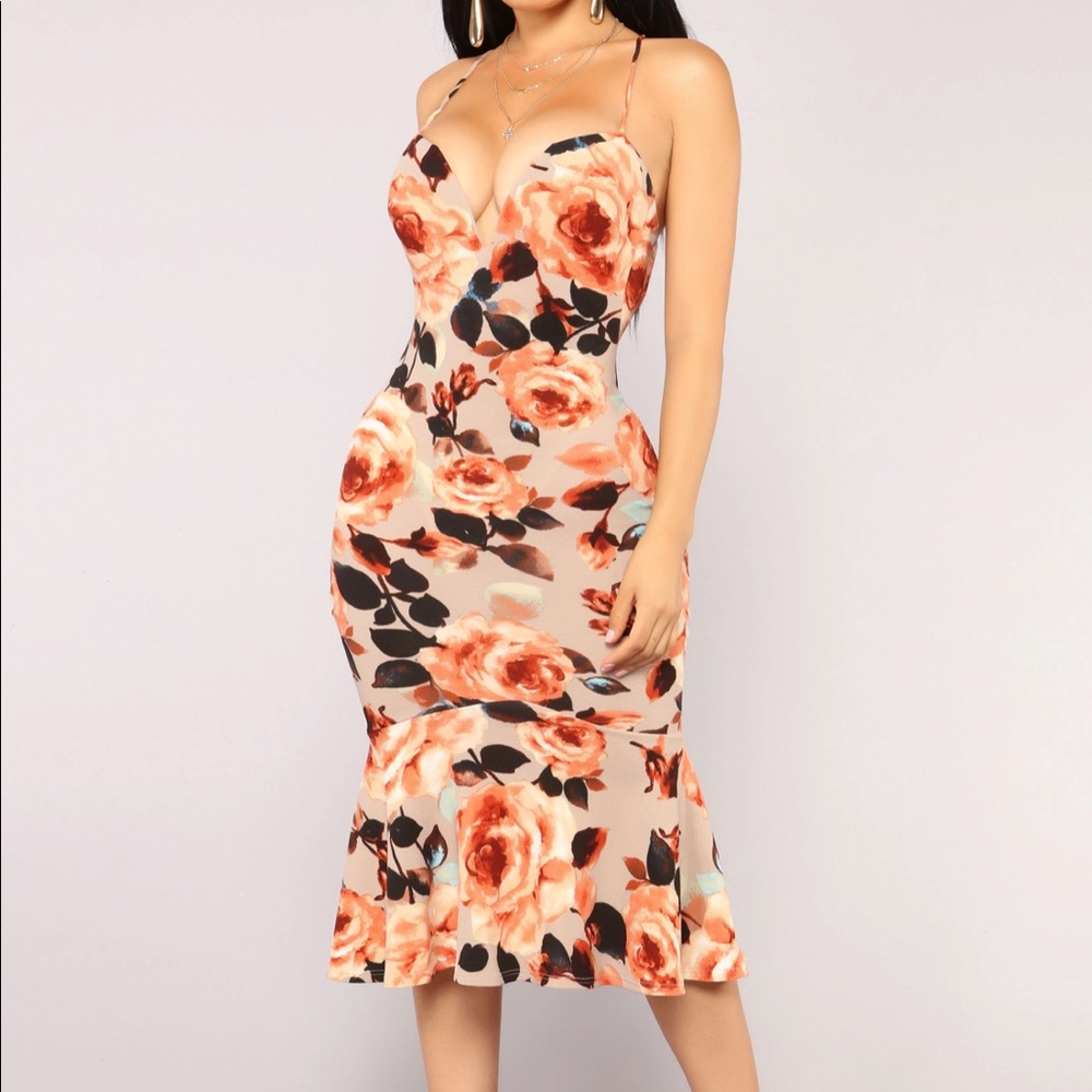 Fashion Nova floral midi dress with sweetheart cut